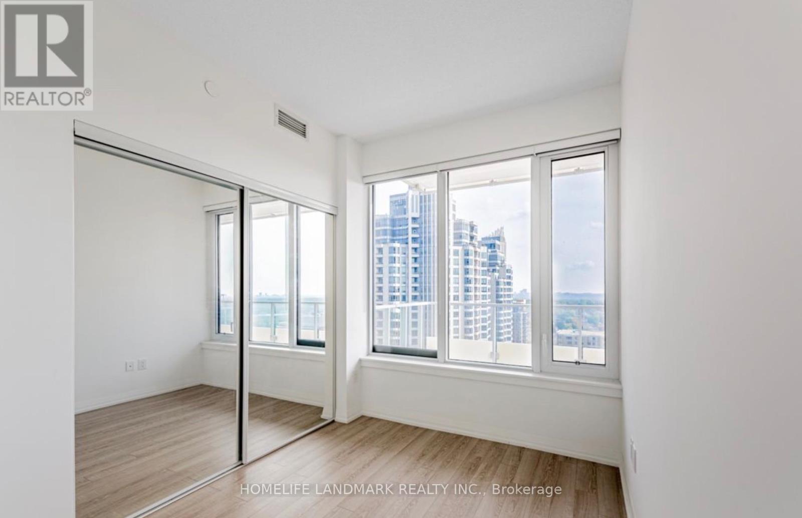616 - 75 Canterbury Place, Toronto, Ontario  M2N 0L2 - Photo 8 - C11974988