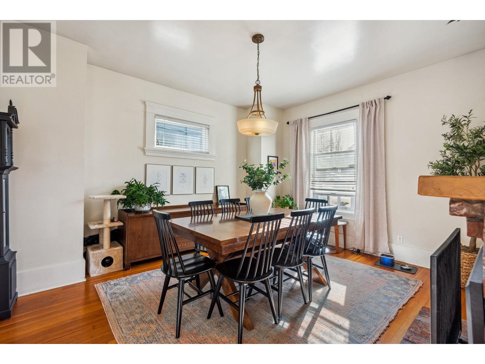 Listing Picture 8 of 40 : 628 W 22ND AVENUE, Vancouver / 溫哥華 - 魯藝地產 Yvonne Lu Group - MLS Medallion Club Member