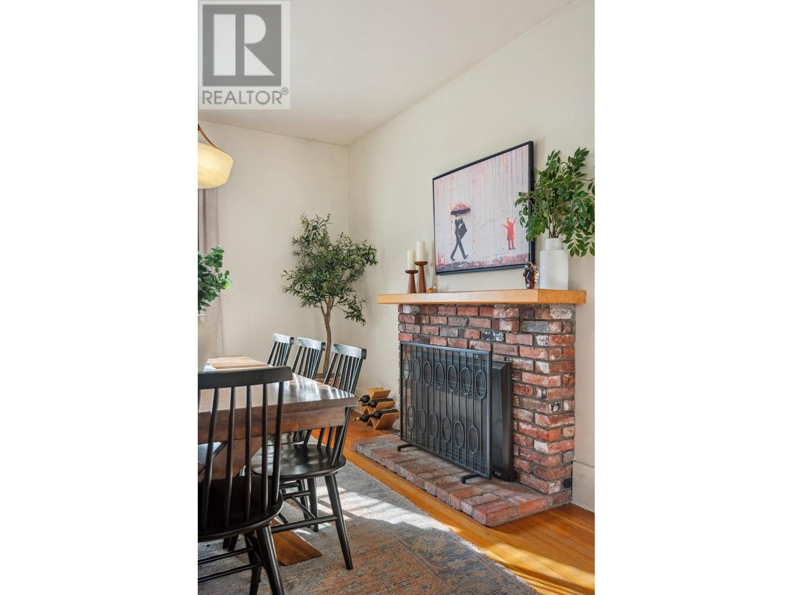 Listing Picture 10 of 40 : 628 W 22ND AVENUE, Vancouver / 溫哥華 - 魯藝地產 Yvonne Lu Group - MLS Medallion Club Member