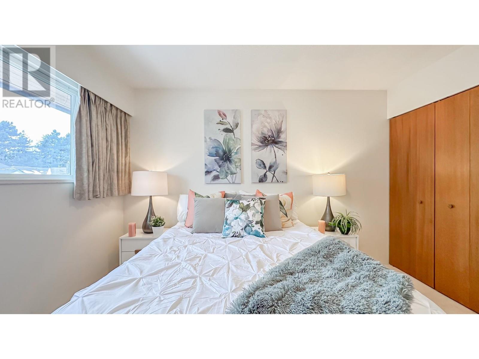 Listing Picture 37 of 39 : 4911 GROAT AVENUE, Richmond / 烈治文 - 魯藝地產 Yvonne Lu Group - MLS Medallion Club Member
