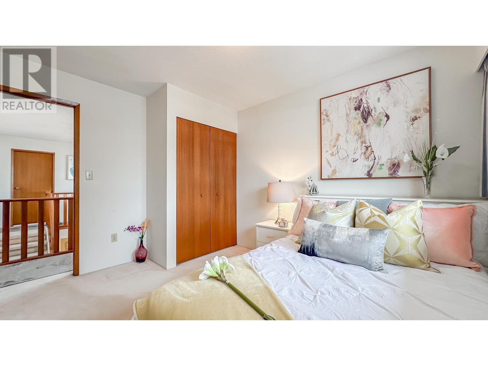 Listing Picture 33 of 39 : 4911 GROAT AVENUE, Richmond / 烈治文 - 魯藝地產 Yvonne Lu Group - MLS Medallion Club Member