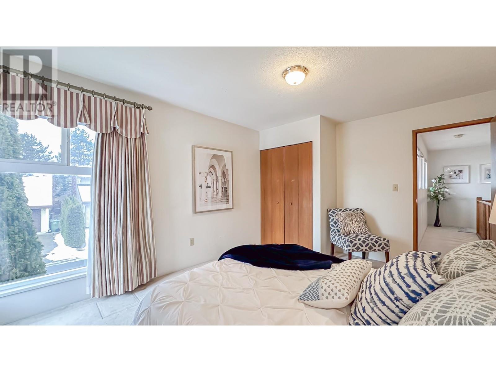 Listing Picture 31 of 39 : 4911 GROAT AVENUE, Richmond / 烈治文 - 魯藝地產 Yvonne Lu Group - MLS Medallion Club Member