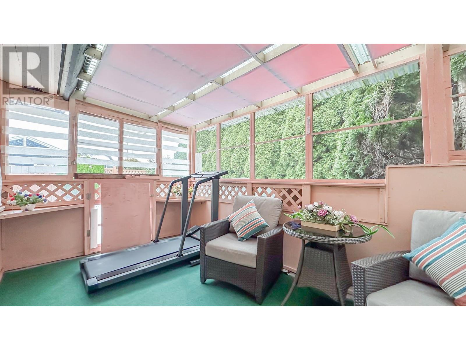 Listing Picture 19 of 39 : 4911 GROAT AVENUE, Richmond / 烈治文 - 魯藝地產 Yvonne Lu Group - MLS Medallion Club Member