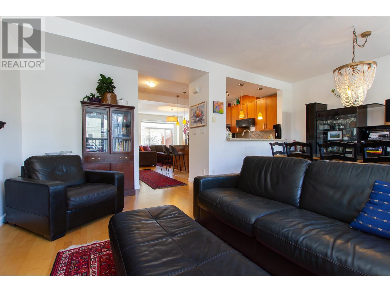 24 40632 GOVERNMENT ROAD