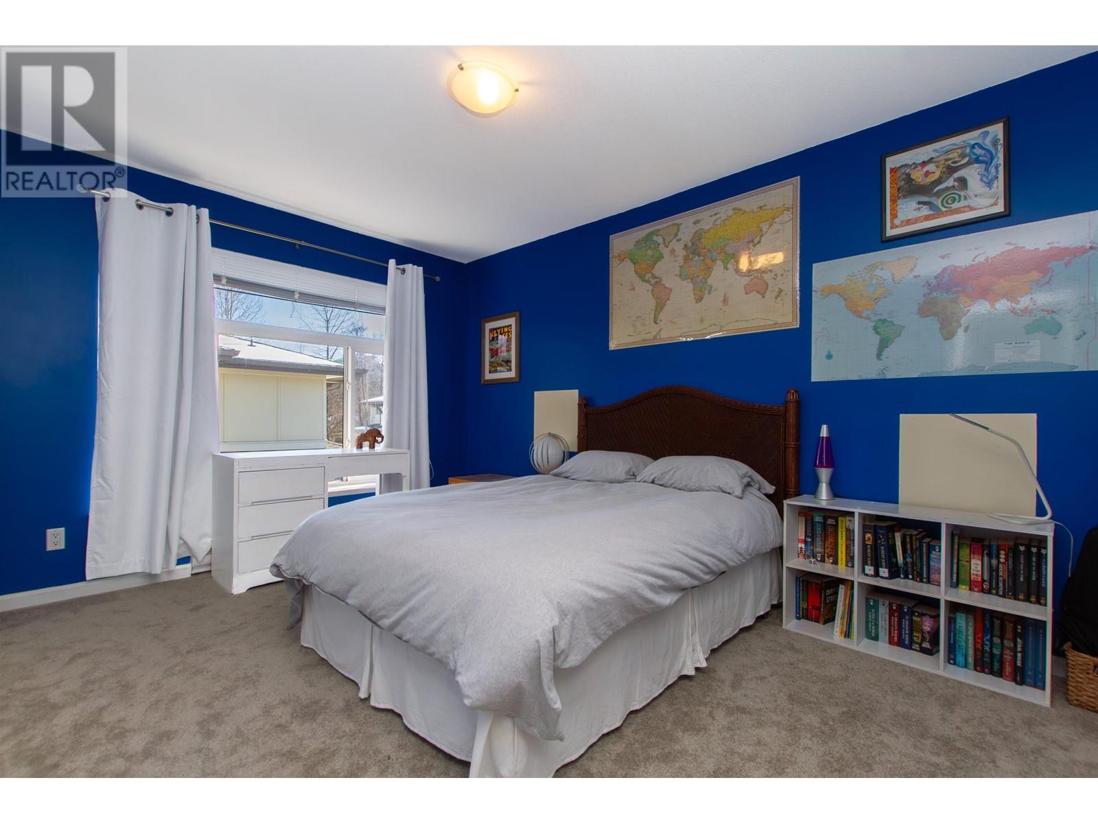 24 40632 GOVERNMENT ROAD