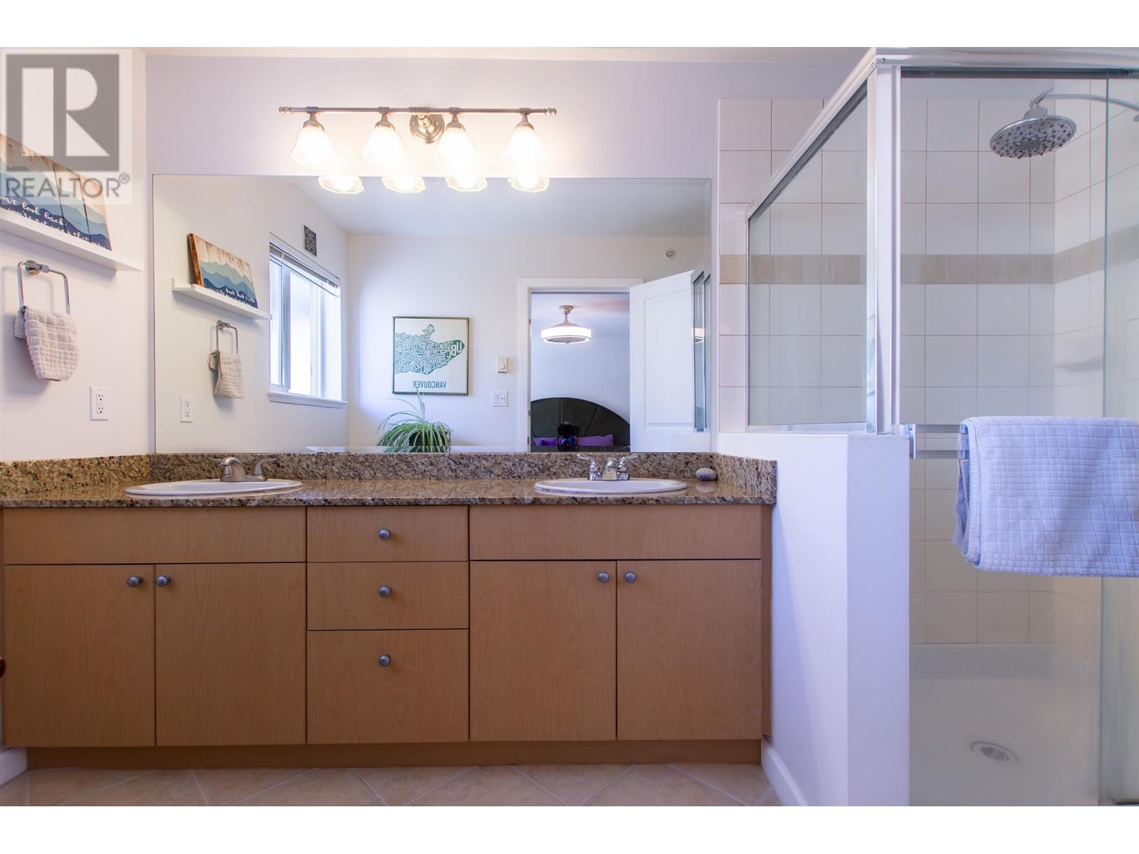 24 40632 GOVERNMENT ROAD