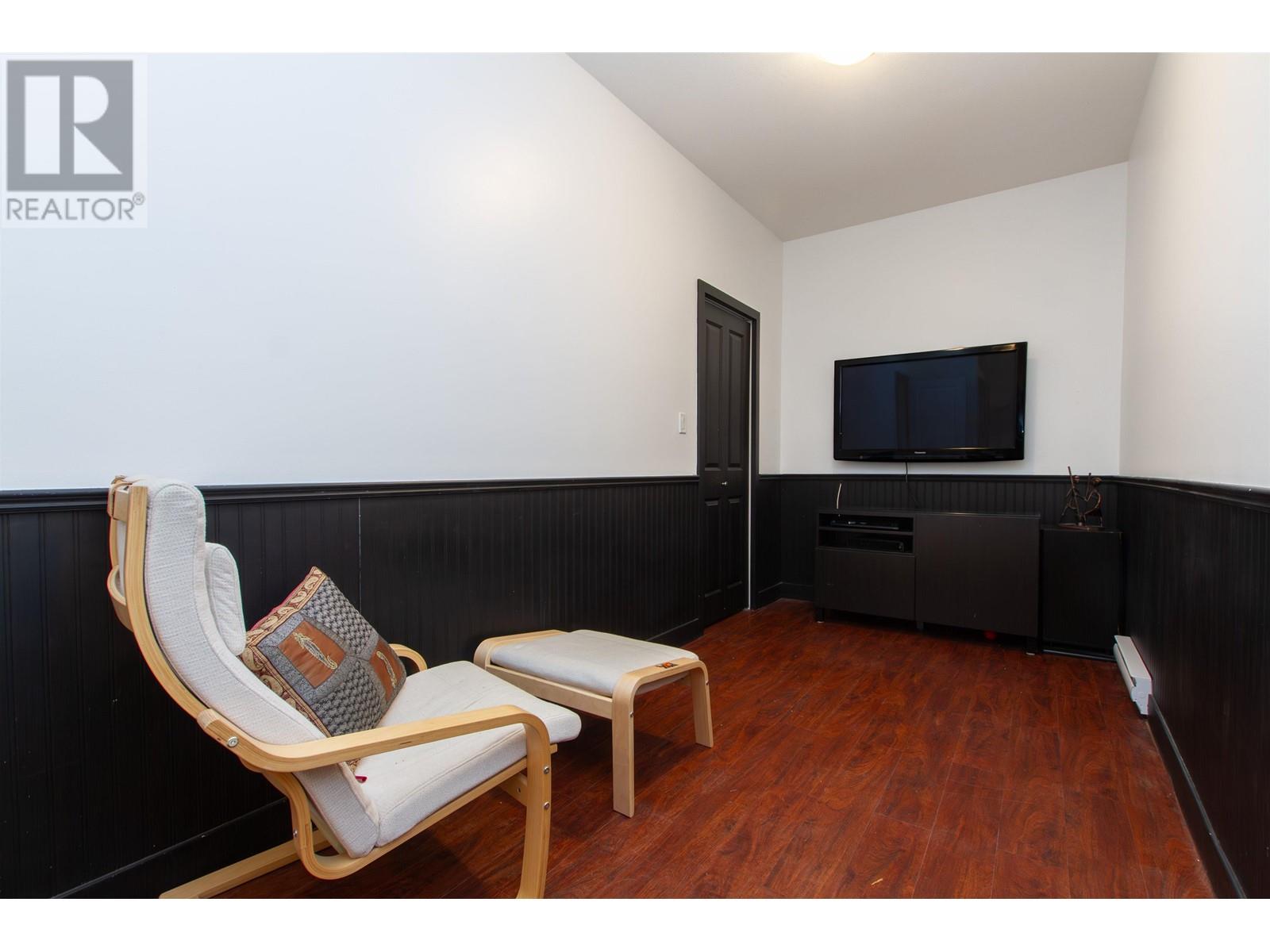 24 40632 GOVERNMENT ROAD