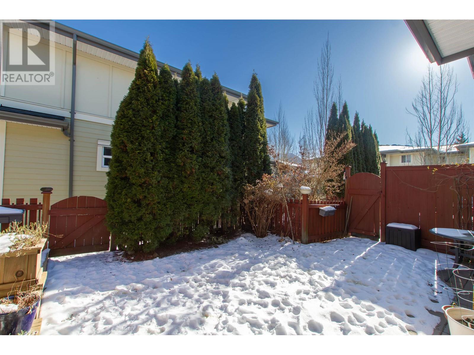 24 40632 GOVERNMENT ROAD