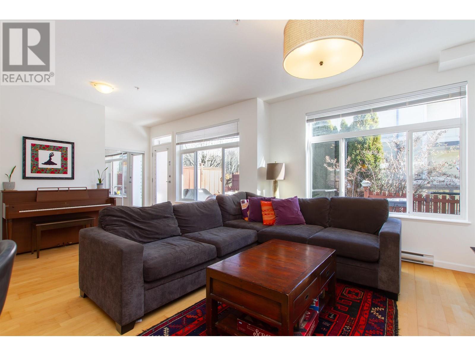 24 40632 GOVERNMENT ROAD