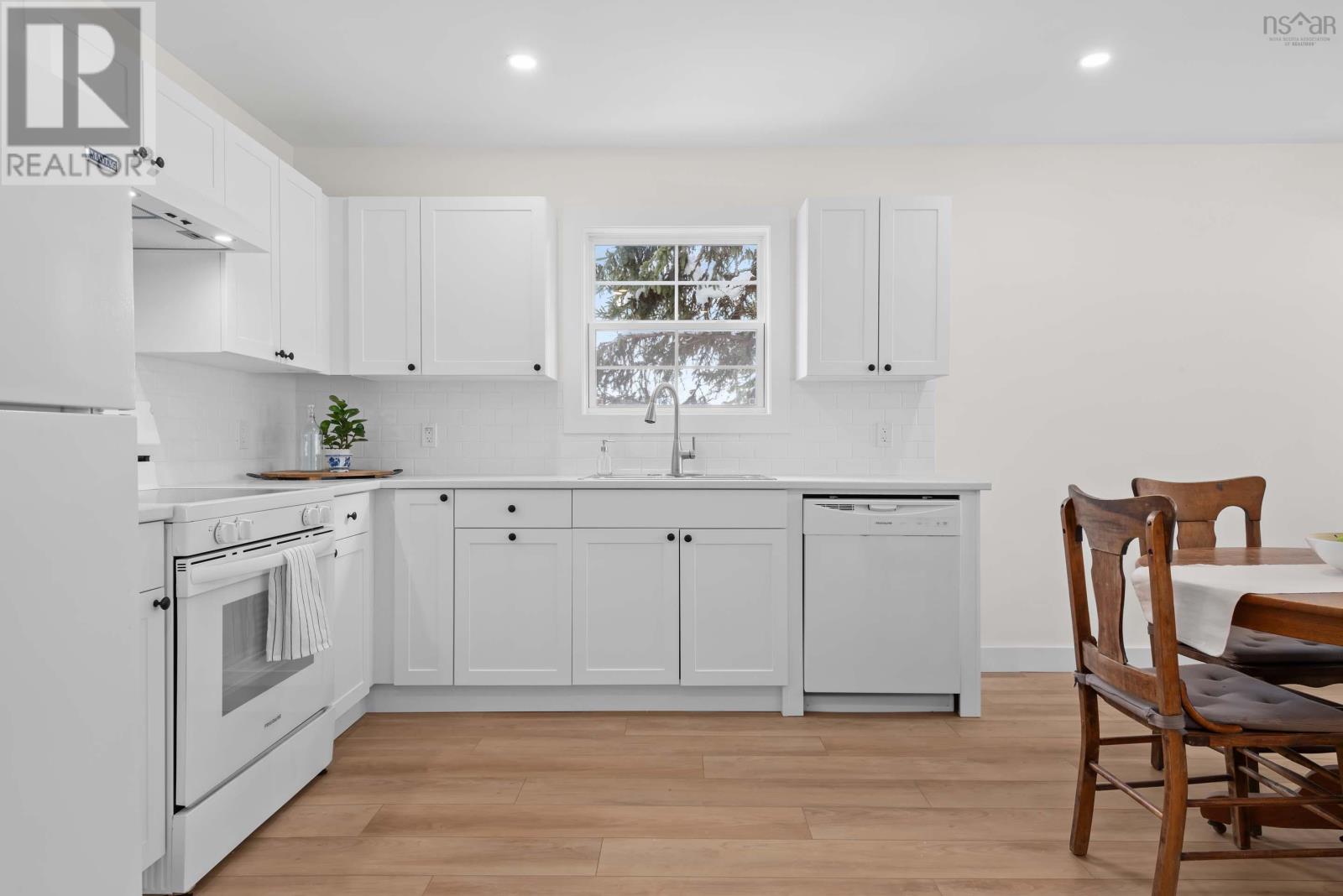 13675 Highway #1, Hants Border, Nova Scotia  B0P 1P0 - Photo 9 - 202414356