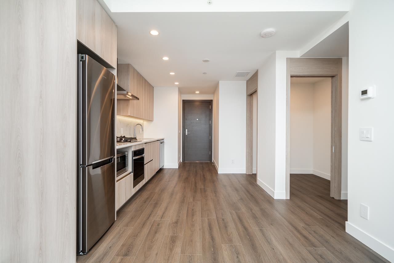 801 10750 135a Street, Surrey, British Columbia  V3T 0V4 - Photo 8 - R2962024