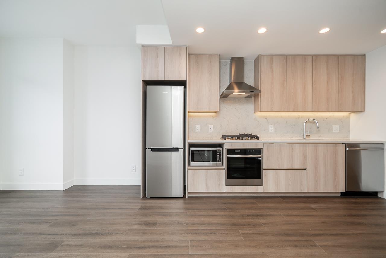 801 10750 135a Street, Surrey, British Columbia  V3T 0V4 - Photo 9 - R2962024