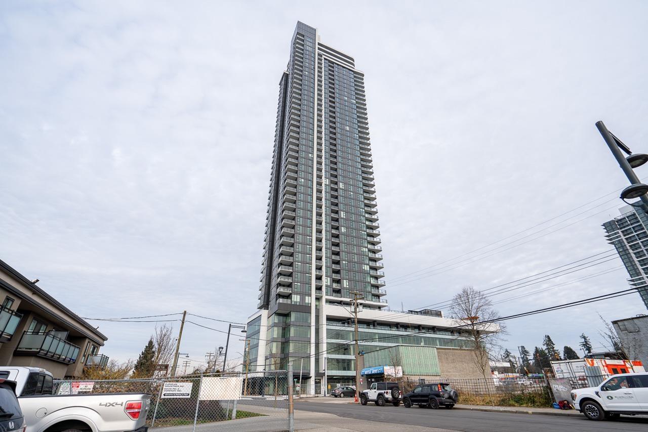 801 10750 135a Street, Surrey, British Columbia  V3T 0V4 - Photo 3 - R2962024