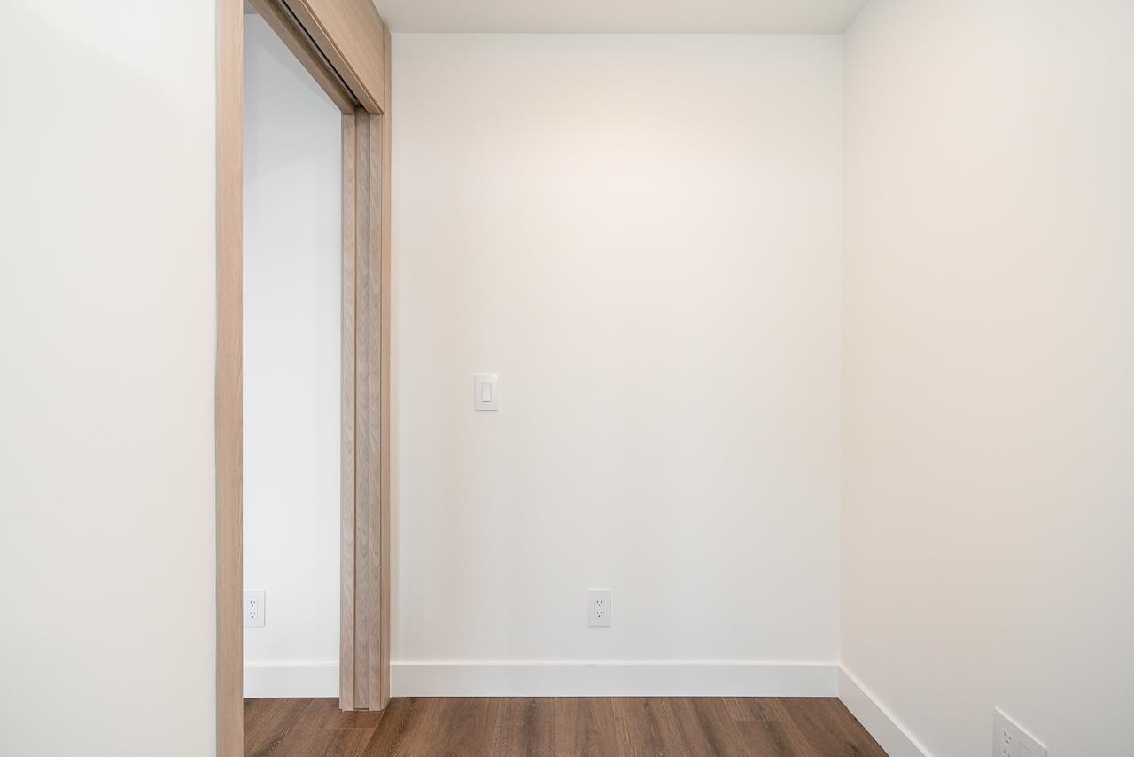 801 10750 135a Street, Surrey, British Columbia  V3T 0V4 - Photo 25 - R2962024