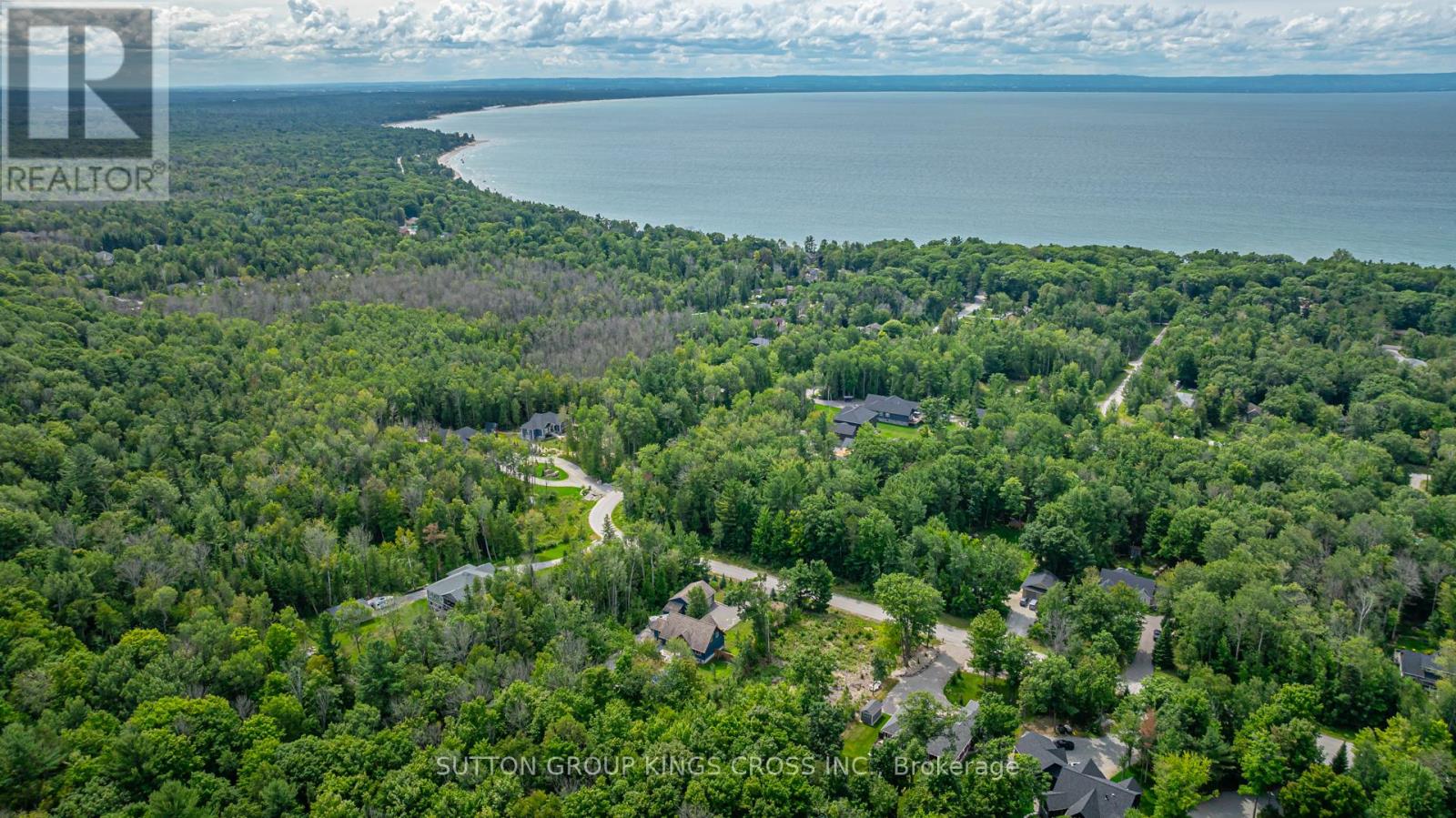 30 Spruce Street, Tiny, Ontario  L0L 1P1 - Photo 4 - S11975090