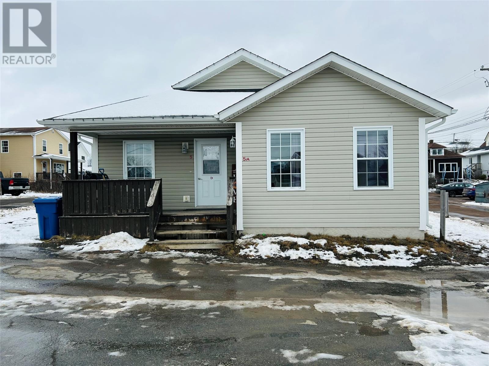 5 & 5a King Street, Grand Falls-Windsor, Newfoundland & Labrador  A2B 1K3 - Photo 1 - 1281067