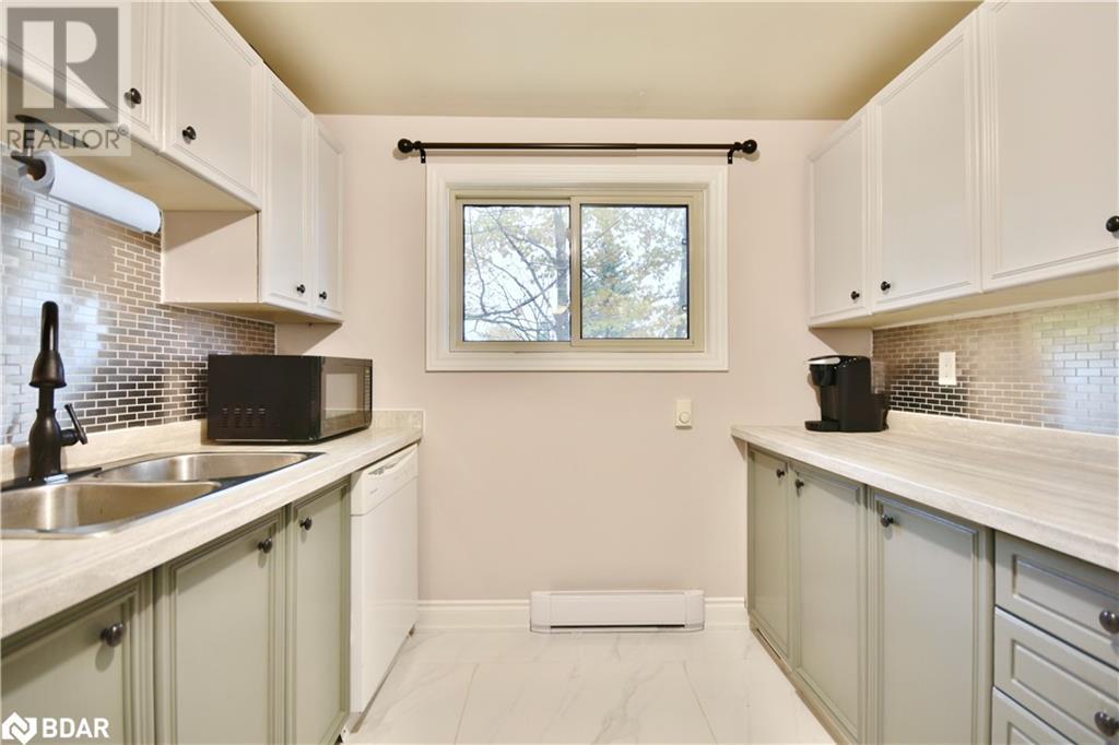 11 Pheasant Trail, Barrie, Ontario  L4N 6W4 - Photo 11 - 40695500