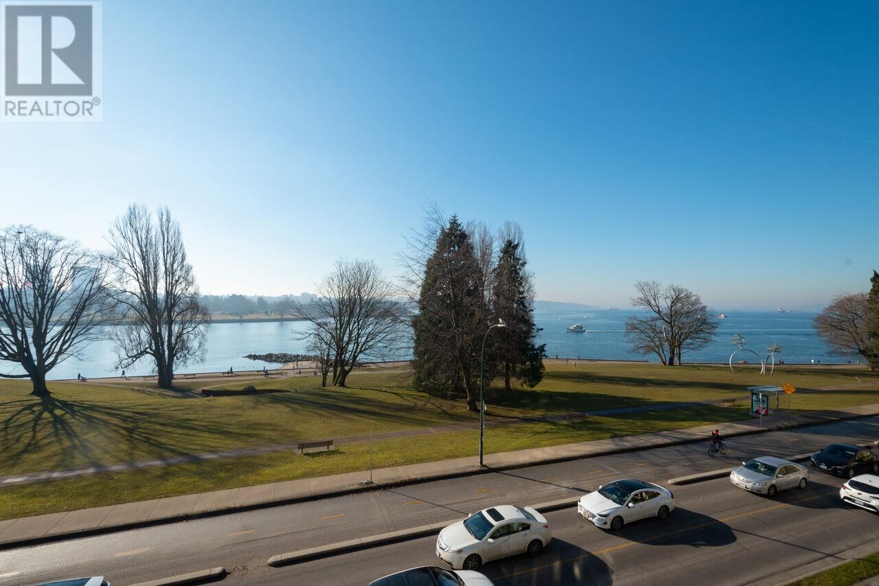 Listing Picture 7 of 40 : 402 1419 BEACH AVENUE, Vancouver / 溫哥華 - 魯藝地產 Yvonne Lu Group - MLS Medallion Club Member