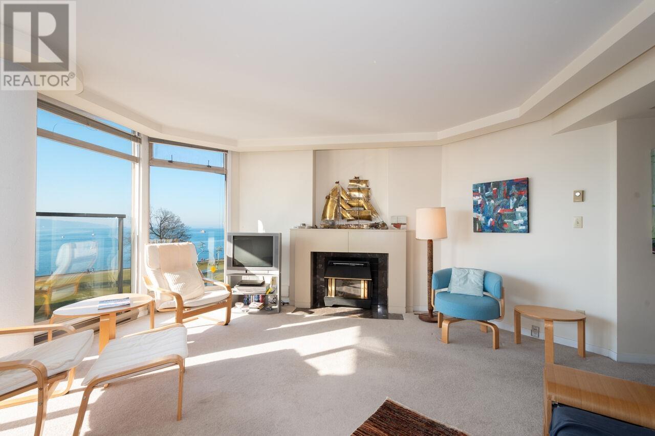 Listing Picture 13 of 40 : 402 1419 BEACH AVENUE, Vancouver / 溫哥華 - 魯藝地產 Yvonne Lu Group - MLS Medallion Club Member