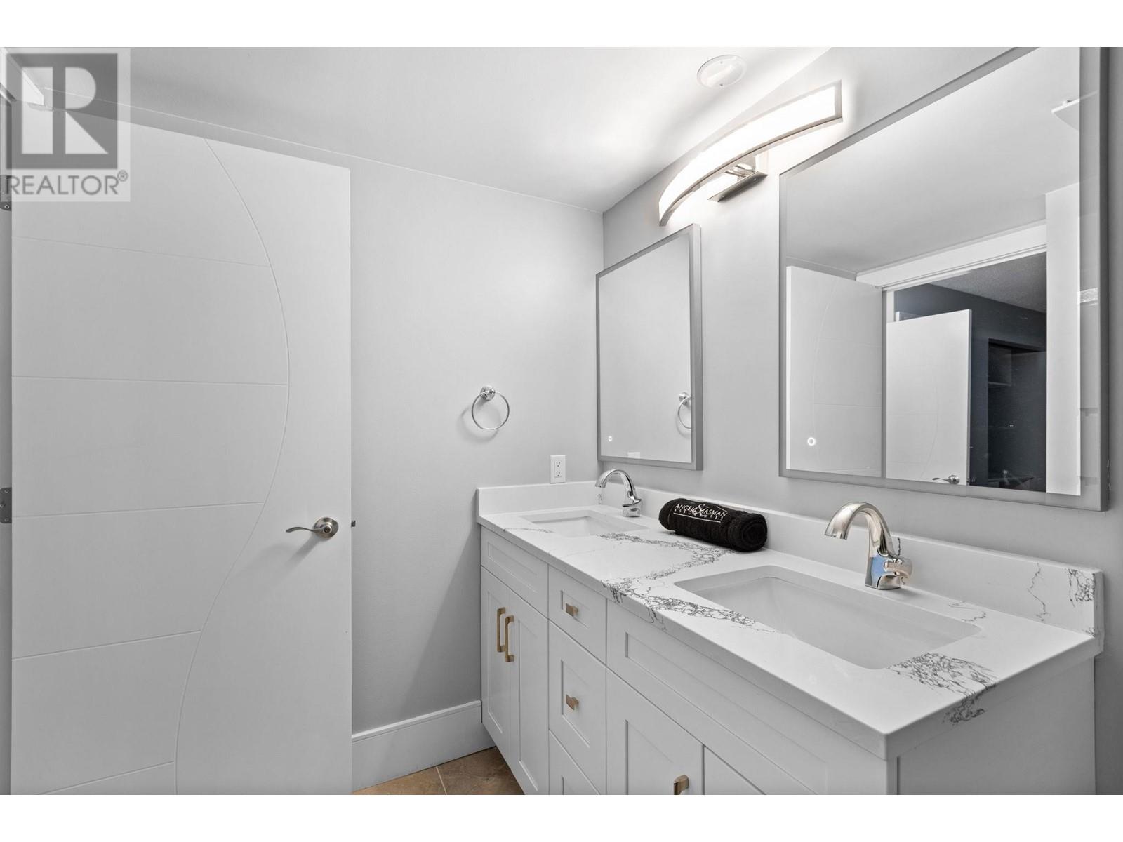 1801 738 Farrow Street, Coquitlam, British Columbia  V3J 7V4 - Photo 25 - R2966558