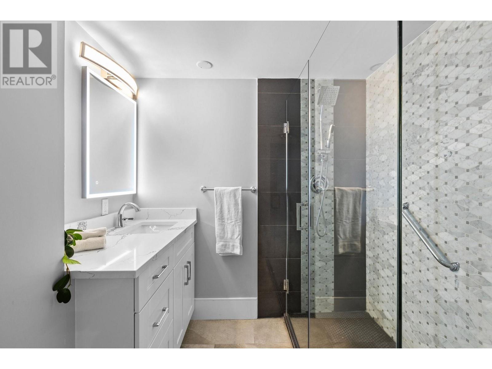 1801 738 Farrow Street, Coquitlam, British Columbia  V3J 7V4 - Photo 24 - R2966558
