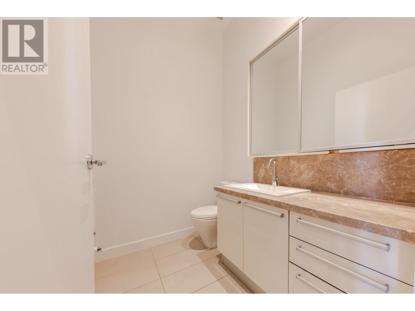 Listing Picture 8 of 37 : 236 W 1ST AVENUE, Vancouver / 溫哥華 - 魯藝地產 Yvonne Lu Group - MLS Medallion Club Member