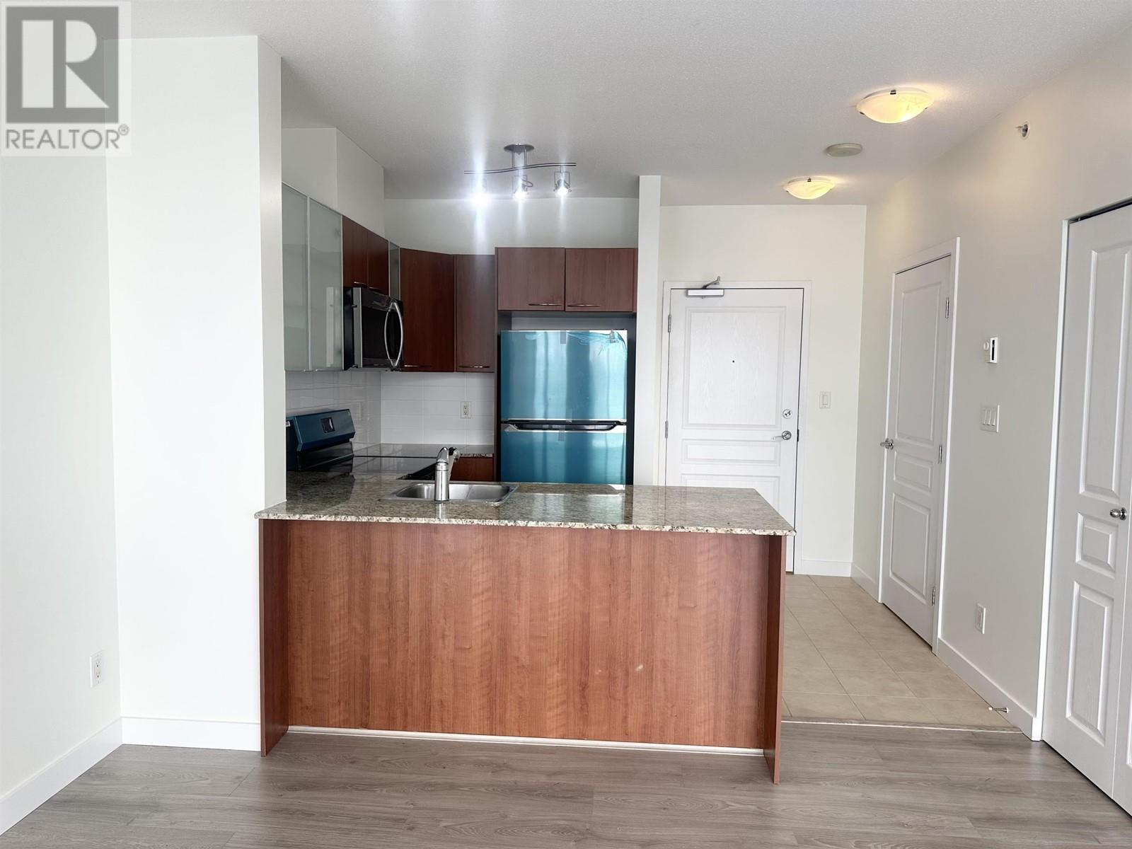 Listing Picture 12 of 40 : 653 1483 E KING EDWARD AVENUE, Vancouver / 溫哥華 - 魯藝地產 Yvonne Lu Group - MLS Medallion Club Member