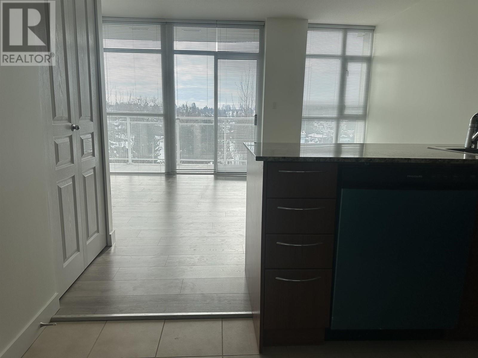 Listing Picture 32 of 40 : 653 1483 E KING EDWARD AVENUE, Vancouver / 溫哥華 - 魯藝地產 Yvonne Lu Group - MLS Medallion Club Member