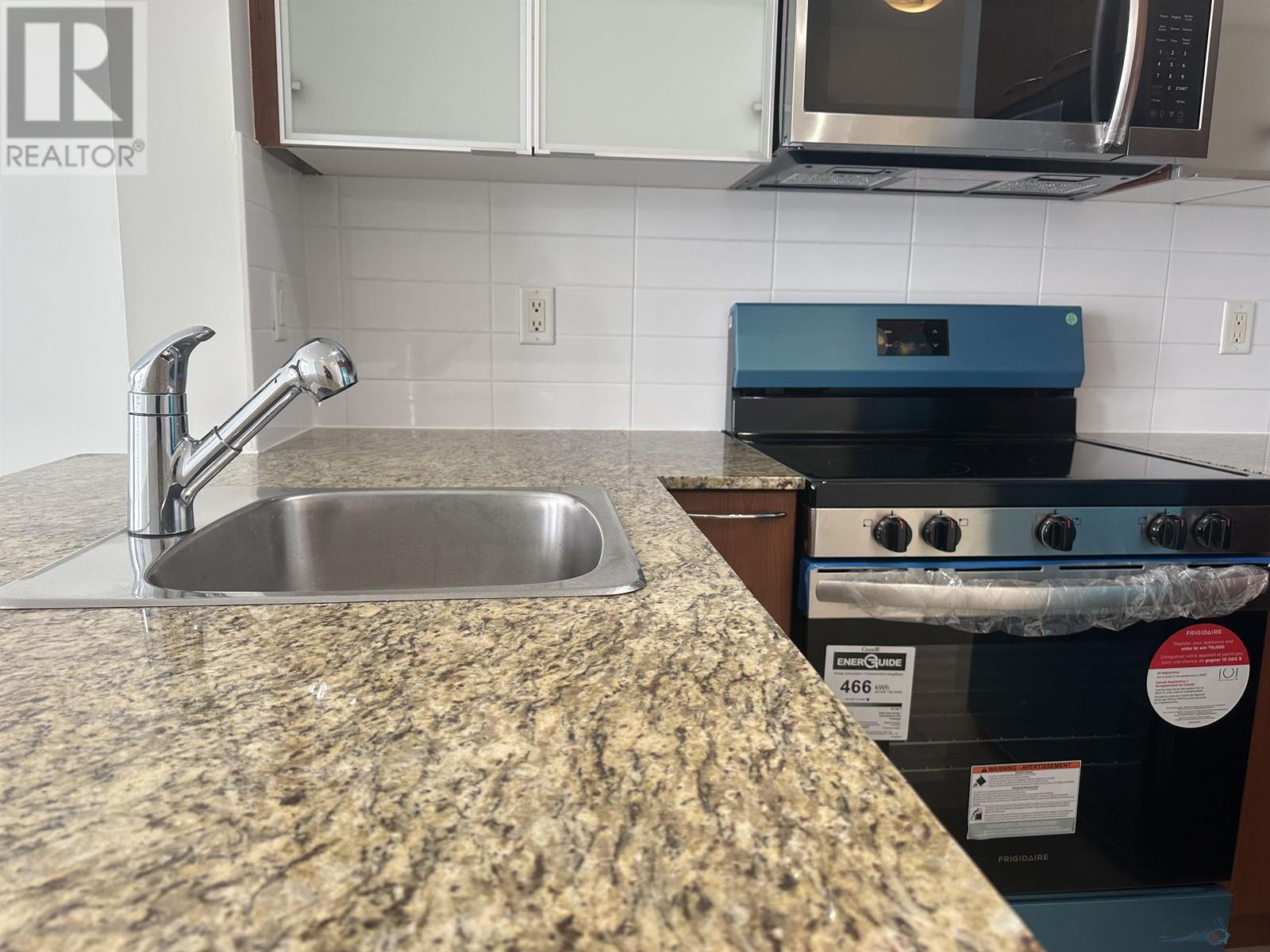 Listing Picture 11 of 40 : 653 1483 E KING EDWARD AVENUE, Vancouver / 溫哥華 - 魯藝地產 Yvonne Lu Group - MLS Medallion Club Member