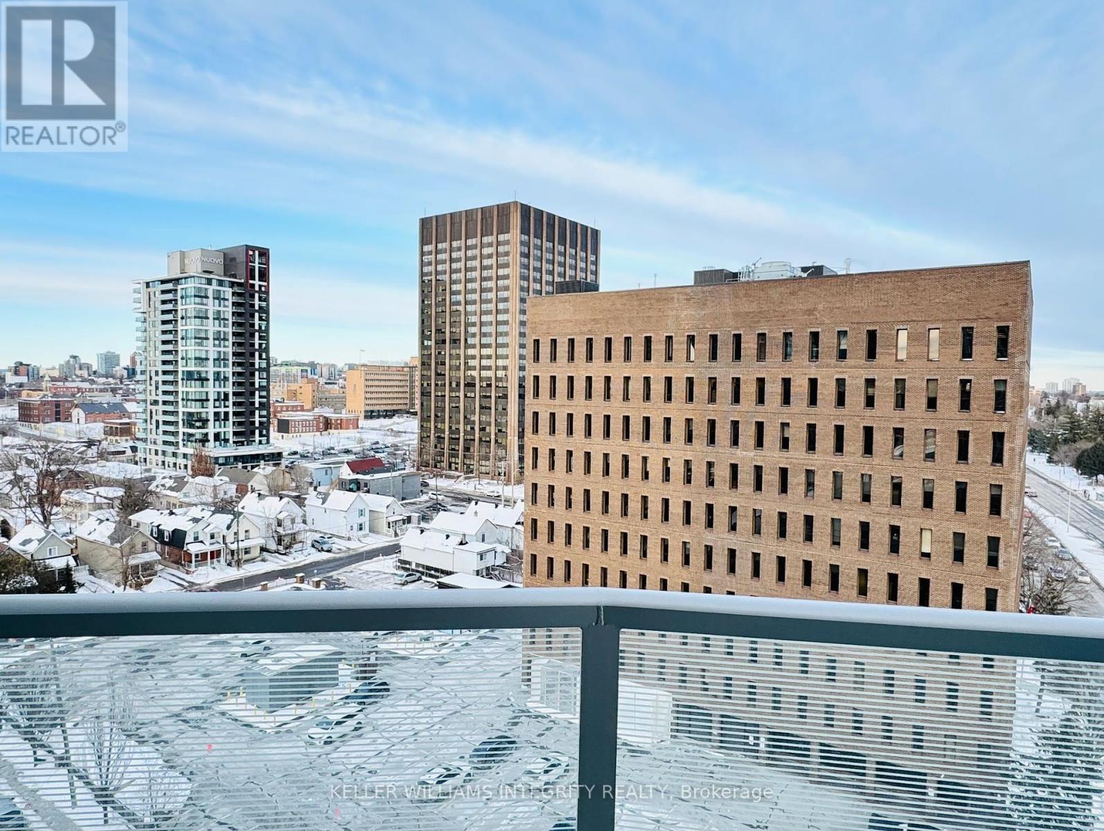 Property at 908 - 805 CARLING AVENUE image 3