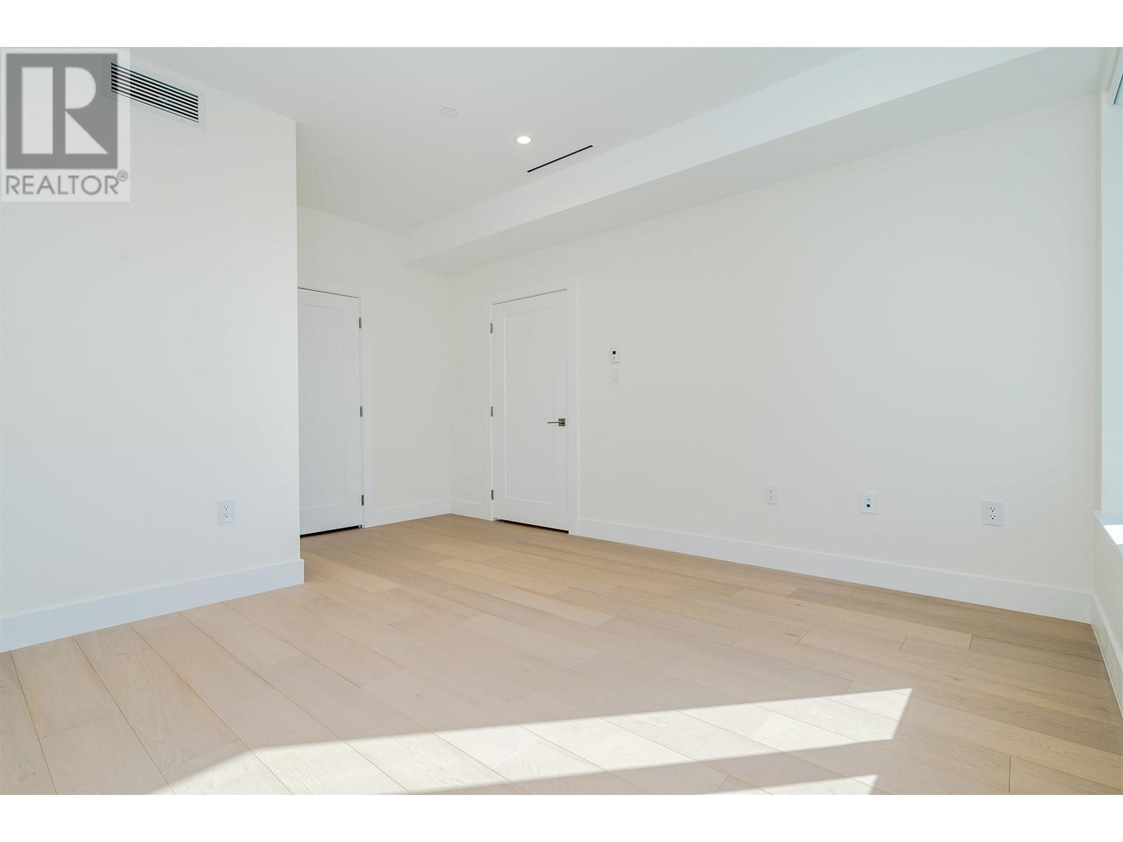 8192 Cartier Street, Vancouver, British Columbia  V6P 4T5 - Photo 19 - R2965939