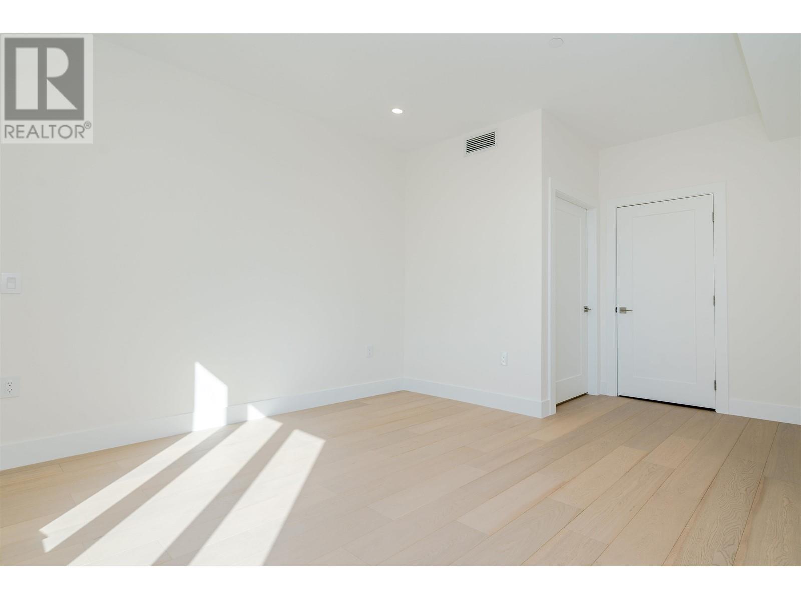 8192 Cartier Street, Vancouver, British Columbia  V6P 4T5 - Photo 20 - R2965939