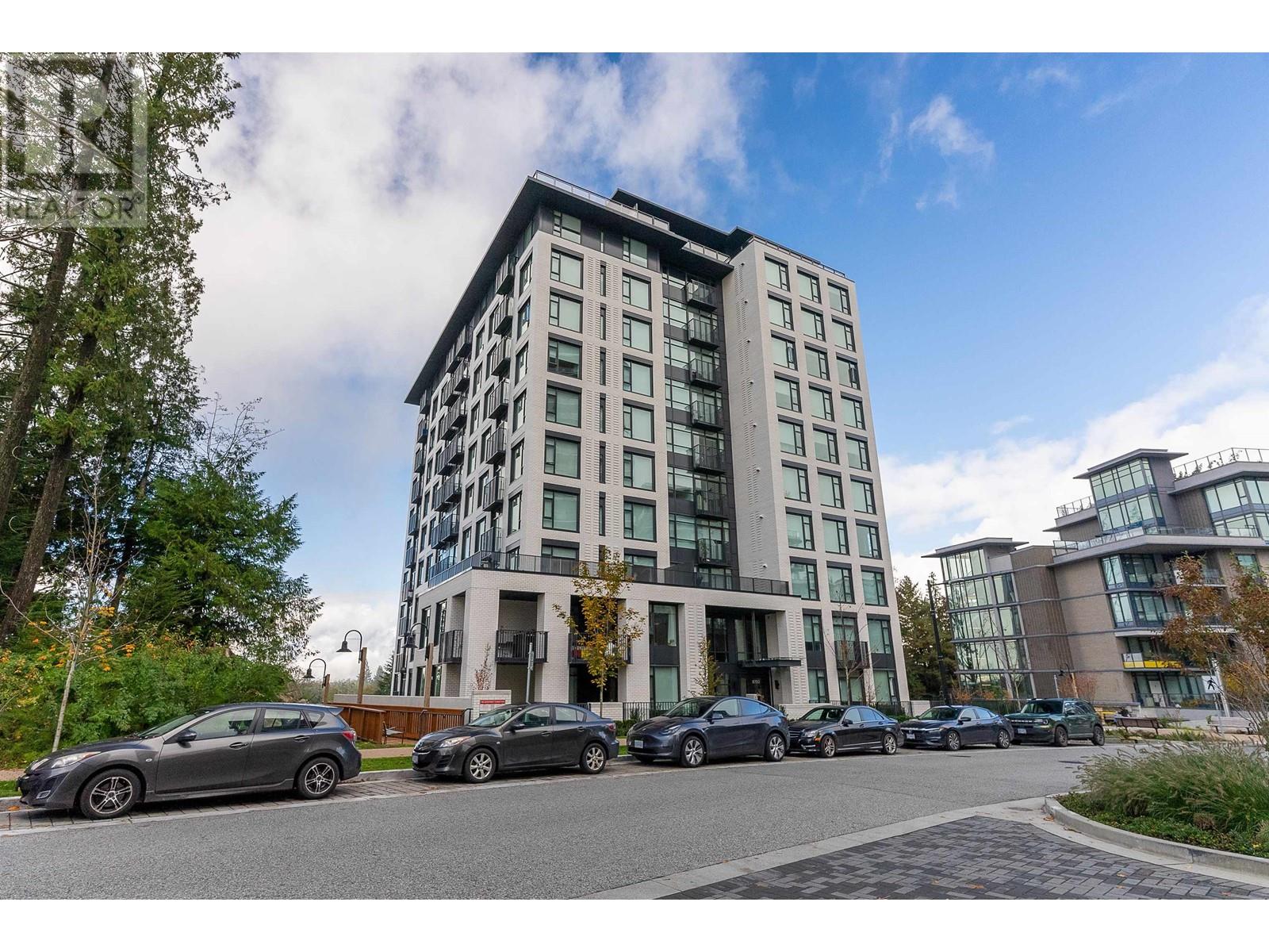 Listing Picture 5 of 28 : 405 8750 UNIVERSITY CRESCENT, Burnaby / 本拿比 - 魯藝地產 Yvonne Lu Group - MLS Medallion Club Member