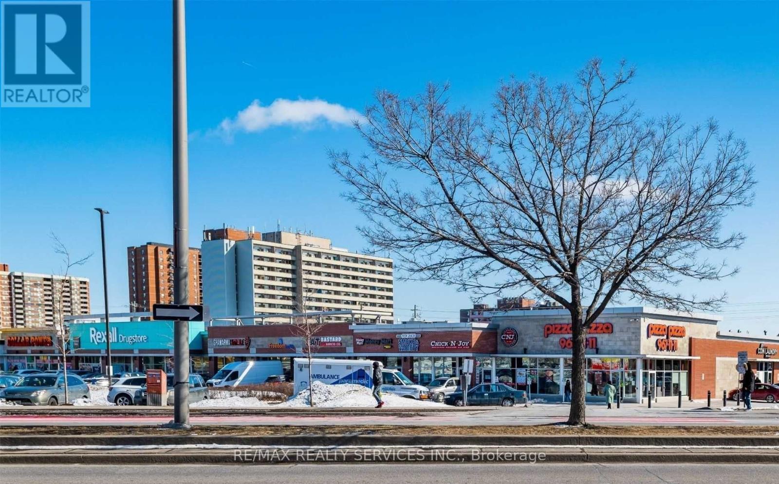 Property at 408 - 1 FALAISE ROAD image 5