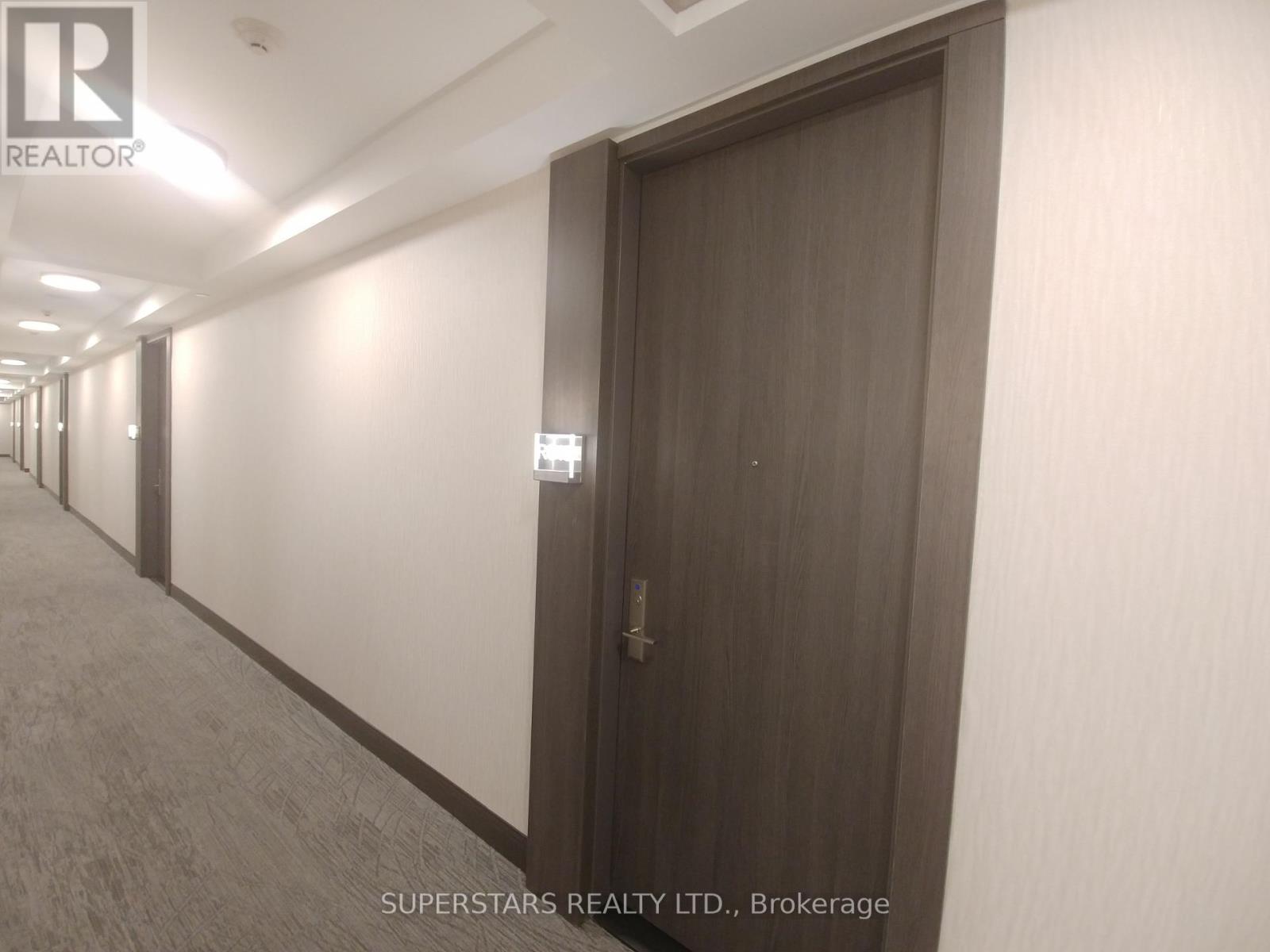 Rg18 - 25 Water Walk Drive, Markham, Ontario  L6G 0G3 - Photo 5 - N11975170