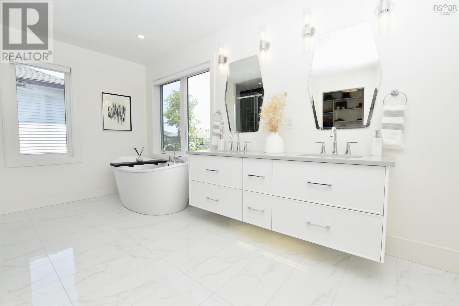 70 Crownridge Drive, Bedford, Nova Scotia  B4B 0X4 - Photo 24 - 202503015