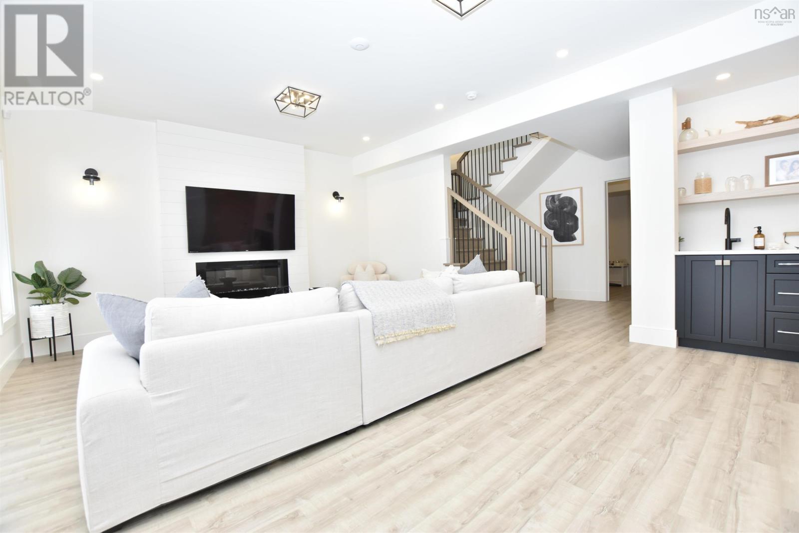 70 Crownridge Drive, Bedford, Nova Scotia  B4B 0X4 - Photo 38 - 202503015