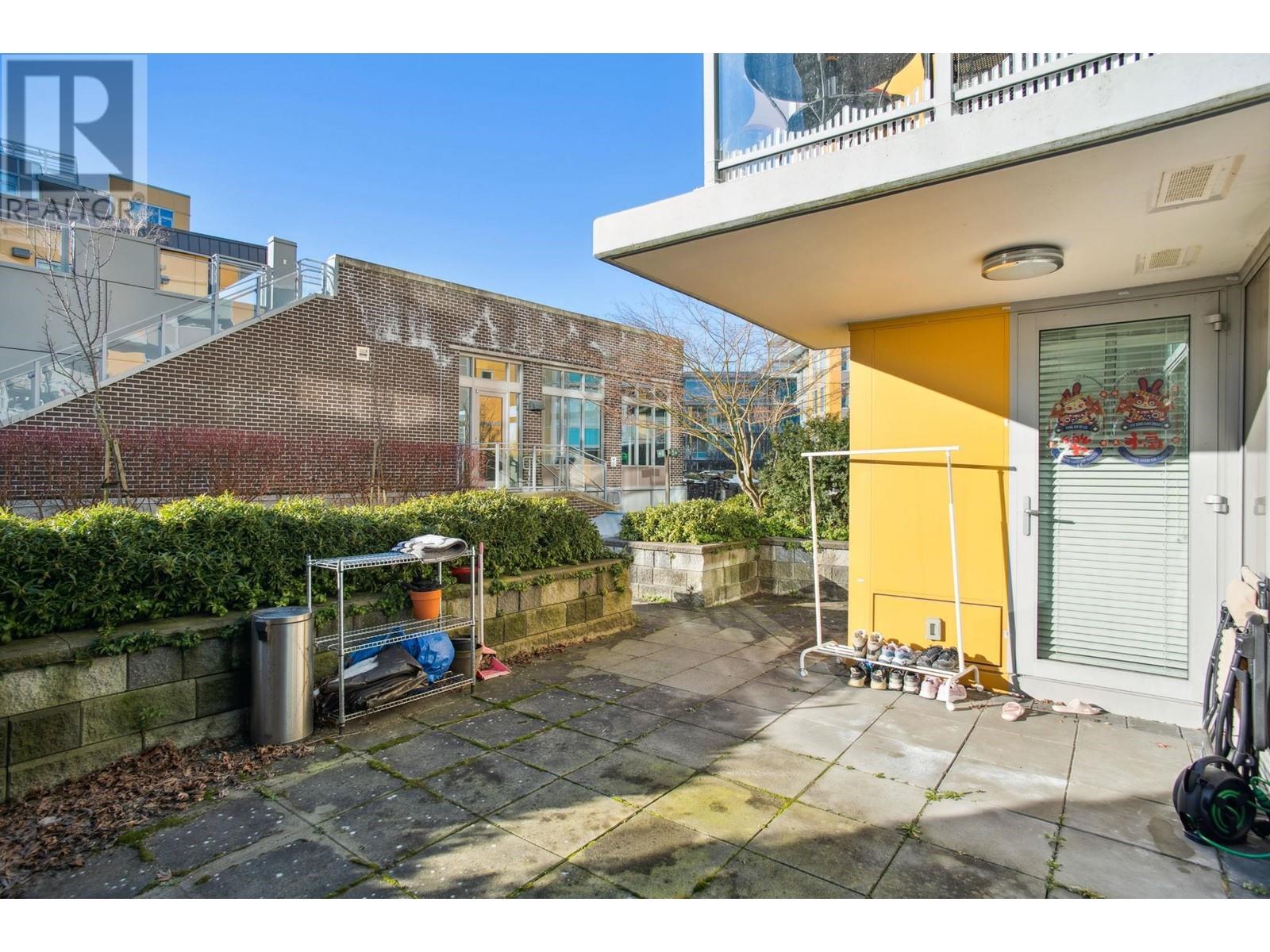 Listing Picture 9 of 12 : 307 5619 CEDARBRIDGE WAY, Richmond / 烈治文 - 魯藝地產 Yvonne Lu Group - MLS Medallion Club Member
