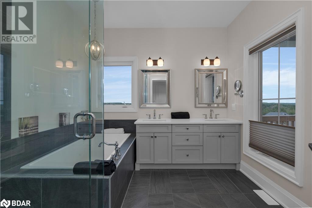28 Thoroughbred Drive, Oro-Medonte, Ontario  L0K 1E0 - Photo 14 - 40698633
