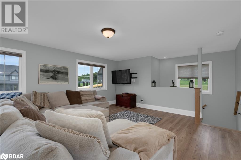 28 Thoroughbred Drive, Oro-Medonte, Ontario  L0K 1E0 - Photo 22 - 40698633