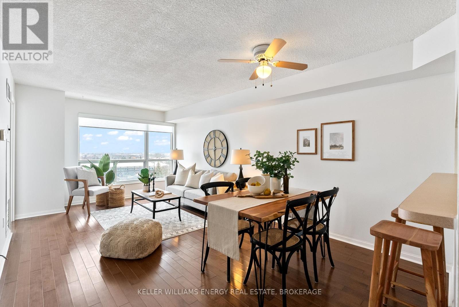 Property at 904 - 712 ROSSLAND ROAD E image 3