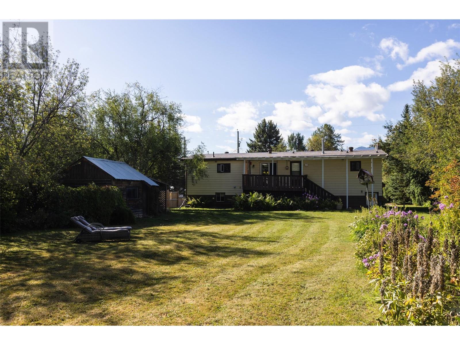 1269 Colclough Avenue, Fernie, British Columbia  V0B 1M1 - Photo 16 - 10335313