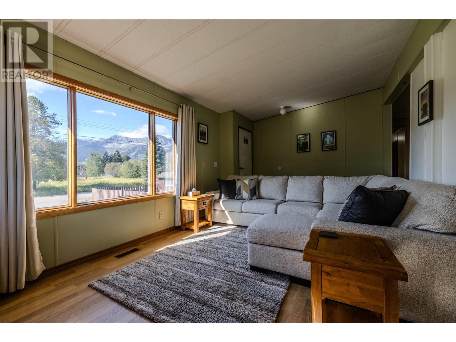 1269 Colclough Avenue, Fernie, British Columbia  V0B 1M1 - Photo 27 - 10335313