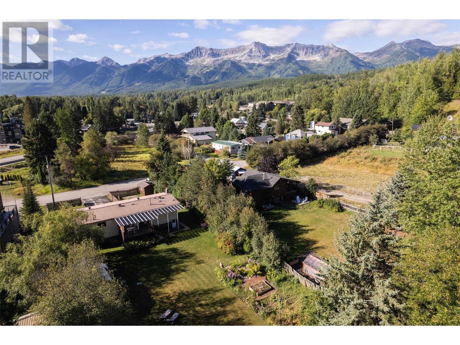 1269 Colclough Avenue, Fernie, British Columbia  V0B 1M1 - Photo 23 - 10335313
