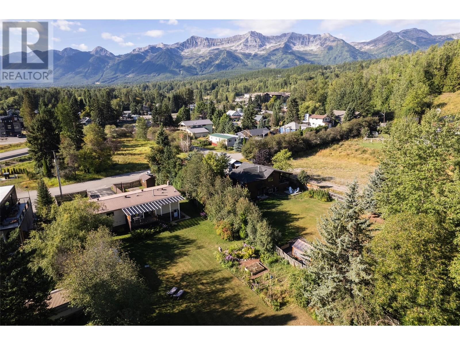 1269 Colclough Avenue, Fernie, British Columbia  V0B 1M1 - Photo 21 - 10335313