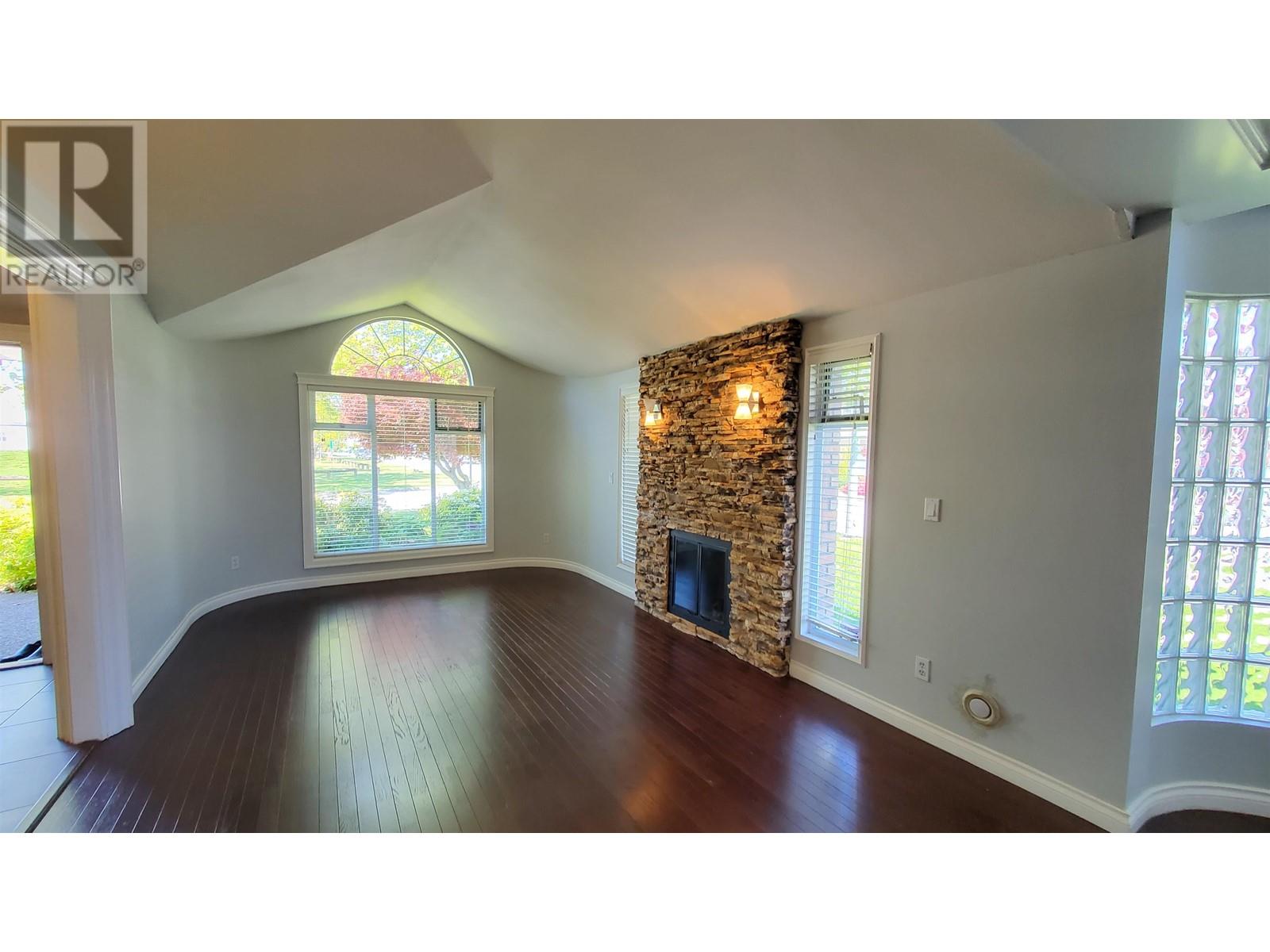 9588 Capstan Way, Richmond, British Columbia  V6X 3N1 - Photo 3 - R2962667