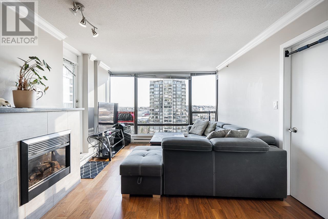 Listing Picture 7 of 32 : 1404 4182 DAWSON STREET, Burnaby / 本拿比 - 魯藝地產 Yvonne Lu Group - MLS Medallion Club Member
