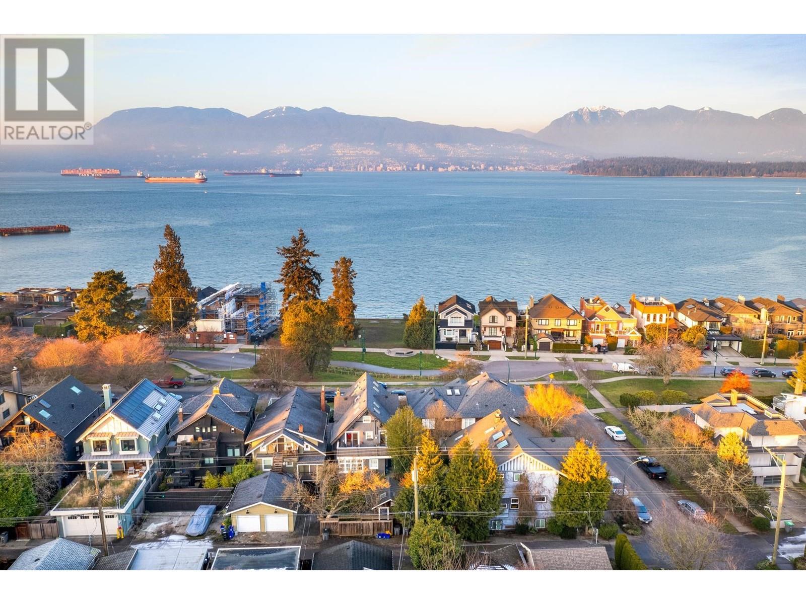3216 W 1st Avenue, Vancouver, British Columbia  V6K 1H5 - Photo 38 - R2967236