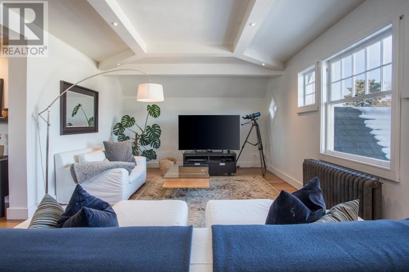 3216 W 1st Avenue, Vancouver, British Columbia  V6K 1H5 - Photo 6 - R2967236