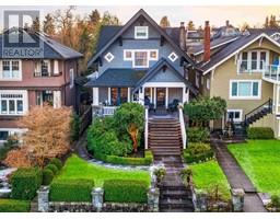 3216 W 1ST AVENUE, Vancouver, British Columbia